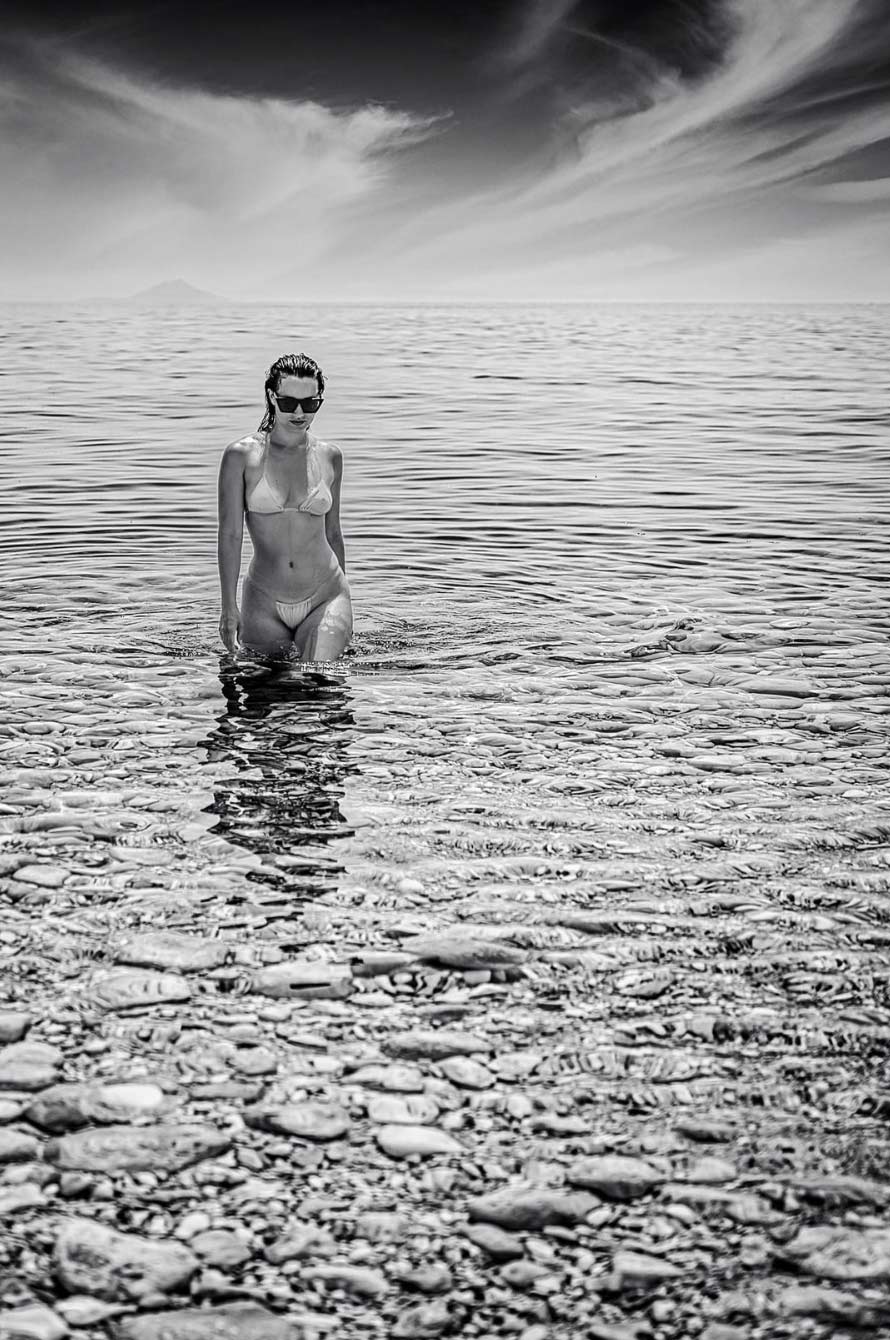 Read more about the article she is the sea